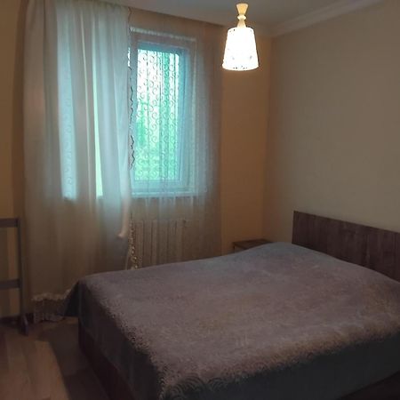 Apartament With Sea View Apartment บาทูมิ ภายนอก รูปภาพ